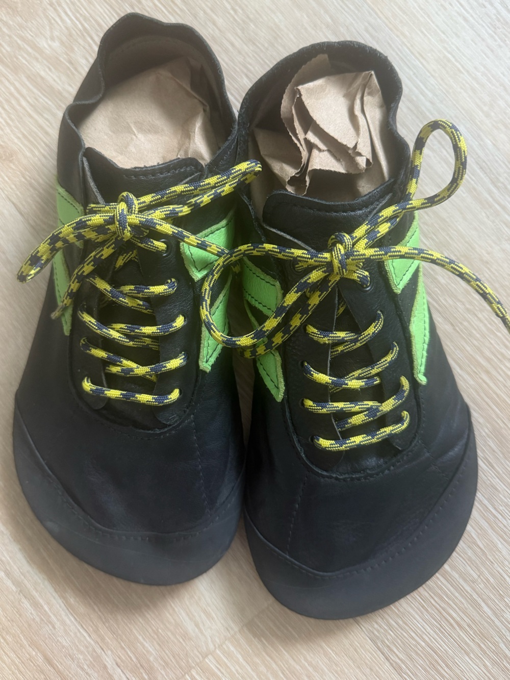 Softstar primal barefoot shoes 8U Run Amok foot shape shoes